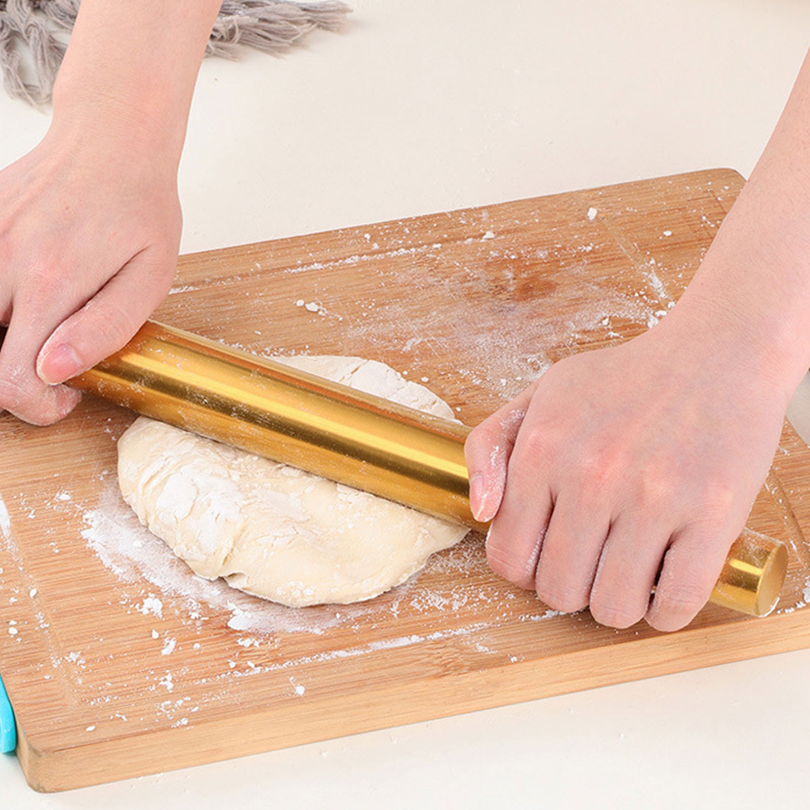Kitchen Gadgets Gold - Rolo de Massa de Aço Inoxidável