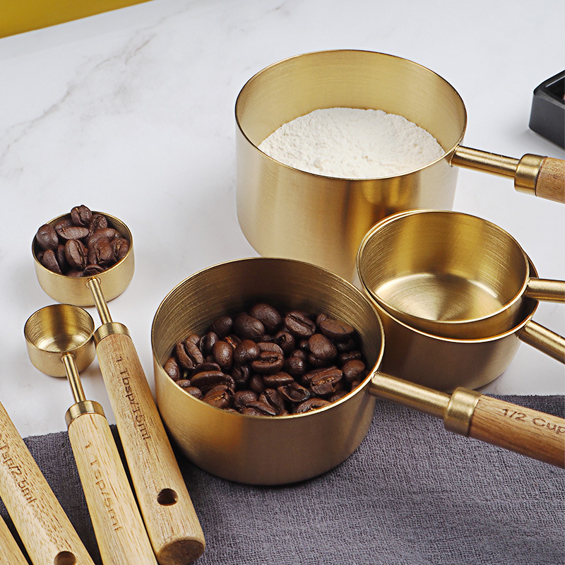 Copos e colheres de medição de - Kitchen Gadgets Gold avaliação e preço